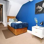 Apartment Sleek And Stylish 2 Bed In Clifton - Garden
