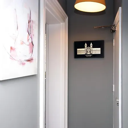 Apartment Sleek And Stylish 2 Bed In Clifton - Garden Bristol