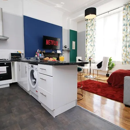 דירה Sleek And Stylish 2 Bed In Clifton - Garden