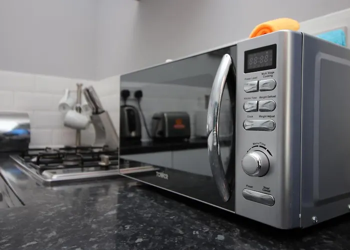 Sleek And Stylish 2 Bed In Clifton - Garden Apartmán *