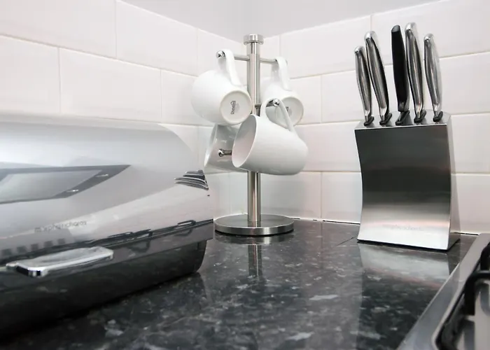 Apartament Sleek And Stylish 2 Bed In Clifton - Garden