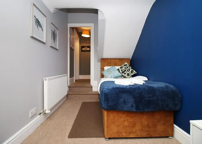 Sleek And Stylish 2 Bed In Clifton - Garden Apartmán Bristol