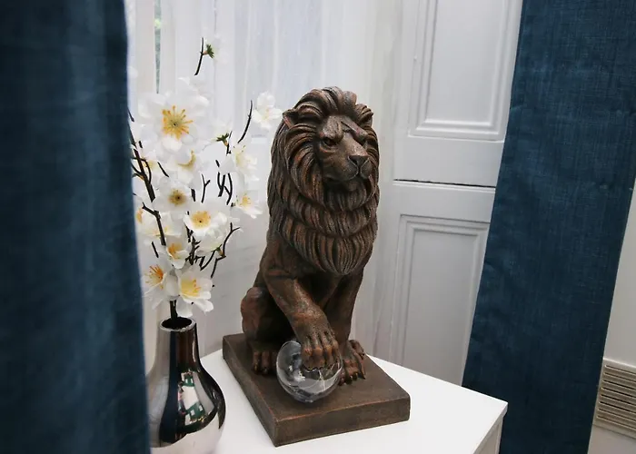 Sleek And Stylish 2 Bed In Clifton - Garden Apartmán Bristol